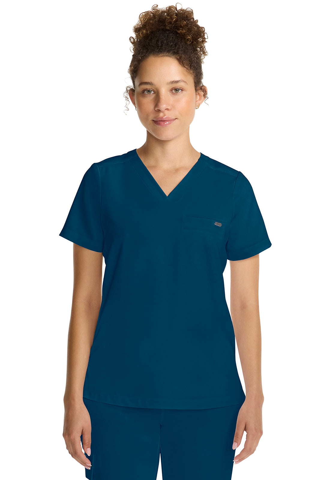 🩺 Women’s Tuck-In V-Neck Scrub Top – HH Quest HH755